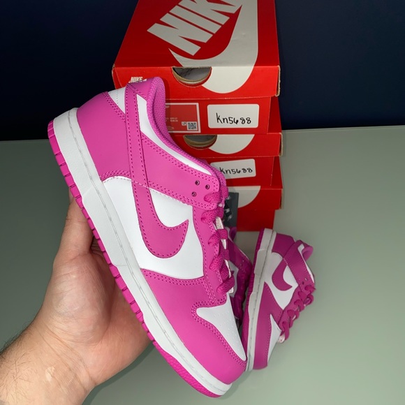 Dunk Low “Active Fuchsia” - Picture 2 of 3